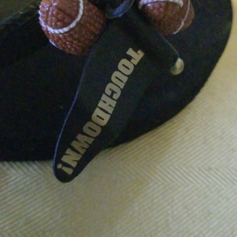 Shoes - Picture 2 of 3